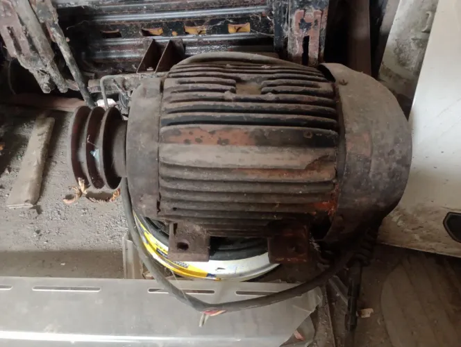 Motor elétrico trifásico de alta 10 CV 