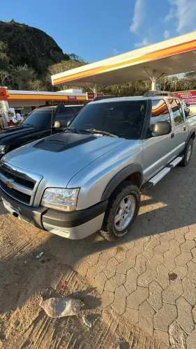 Chevrolet S10 P-up Tornado 2.8 TDI 4x2/4x4 CD Dies 2010