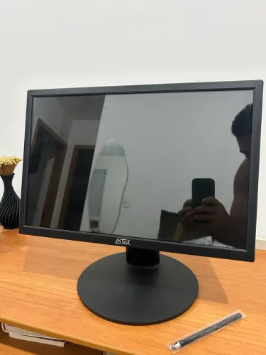 Monitor Touchscreen 19" LED Full HD 1920x1080 HDMI VGA USB