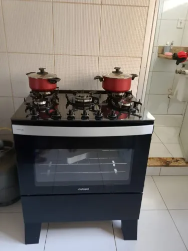 Só vou vender por motivos pessoais, estão bons pego 3000 conto nos dois tem apenas 5 meses