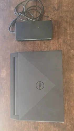 Vendo dell g15 para aproveitar peça, placa mae ruim, e sem ssd e sem memória ram