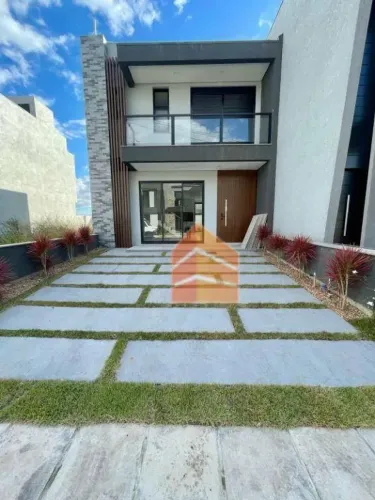Sobrado à venda, 127 m² por R$ 800.000,00 - Condomínio Central Square - Gravataí/RS