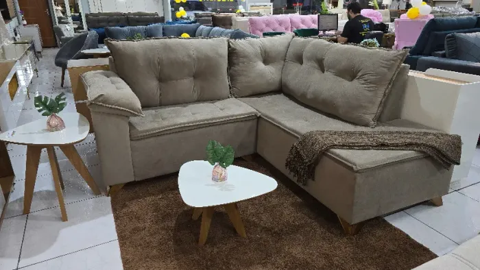 SOFÁ DE CANTO COM CHAISE