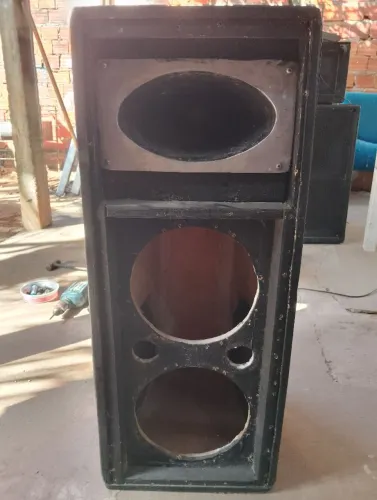 Vendo Caixa de 10 polegadas 
