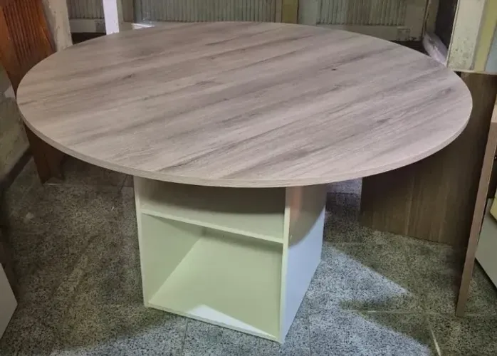 Mesa de escritório Reunião Redonda 4 Lugares Pé estante - 75A X 130L
