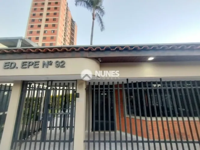 Apartamento para locação - 03 Quartos, sendo 1 suíte - Quitauna
