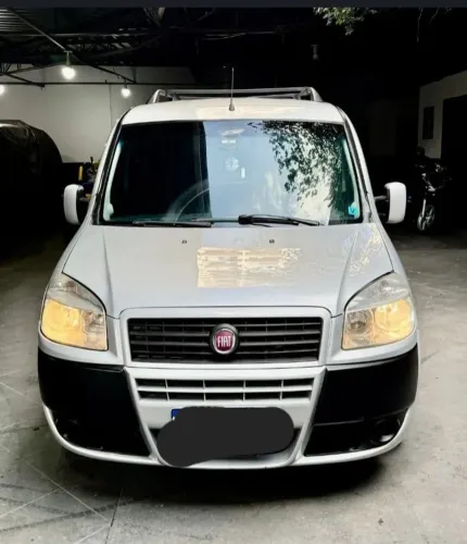 Fiat Doblo Attractive 1.4 Fire Flex 8V 5P 2012