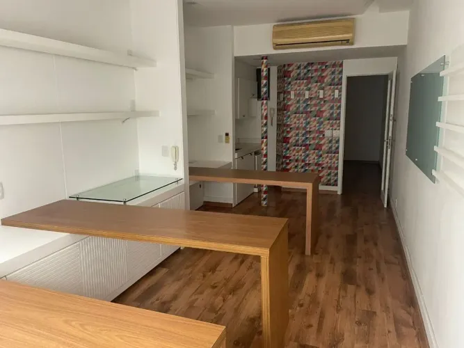 Sala, 42 m² - venda por R$ 180.000,00 ou aluguel por R$ 3.731,95 - Copacabana - Rio de Jan