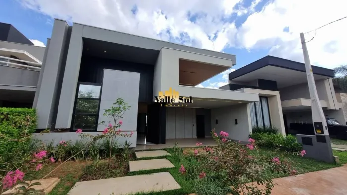 Casa à Venda no Condomínio Village La Montagne São José do Rio Preto