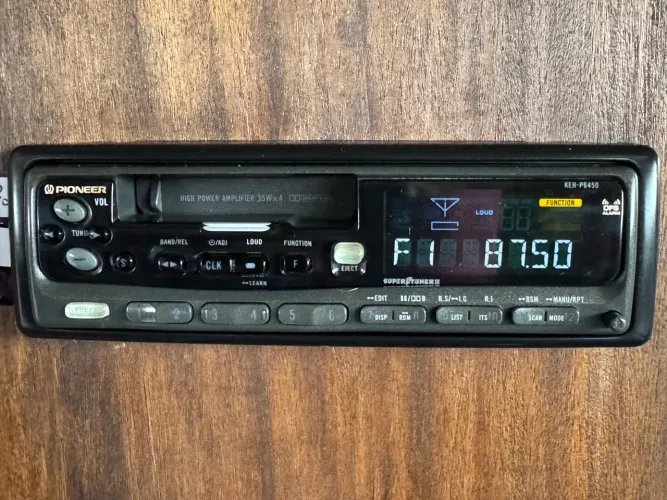 Toca fita rádio e com Bluetooth seminovo pioneer keh-p6450 na promoção só 1500,00
