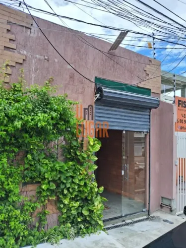 Um Lugar Imóveis vende: Ponto comercial com 300m² na Travessa 14 de março, Nazaré, Belém -