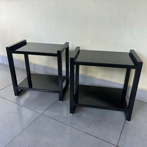 2 Criados-Mudos Industrial Metalon Preto - Vidro Fumê