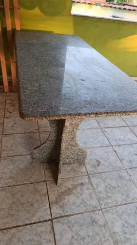 Mesa de granito 