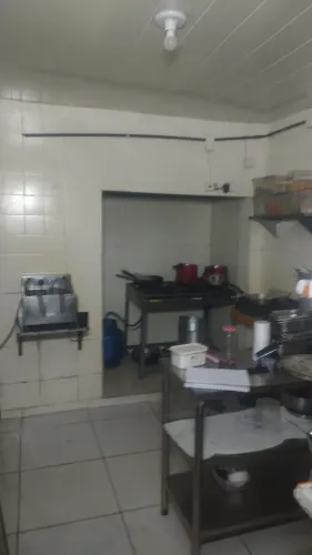 Vendo fogão industrial, chapa e fritadeira elétrica