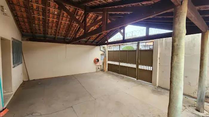 Casa com 2 dormitórios à venda, 108 m² por R$ 240.000,00 - Jardim Esplanada - Bauru/SP