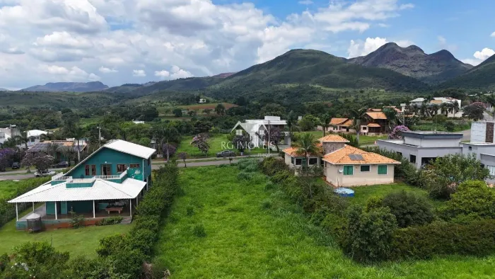 Lote no condomínio serra dos bandeirantes