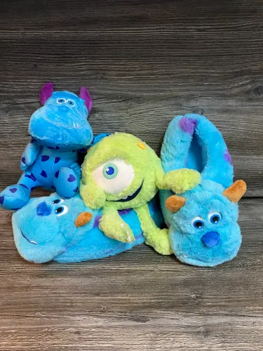 Pantufa Sullivan + 2 Pelúcias (Sullivan e Mikewozawski), Monstros SA