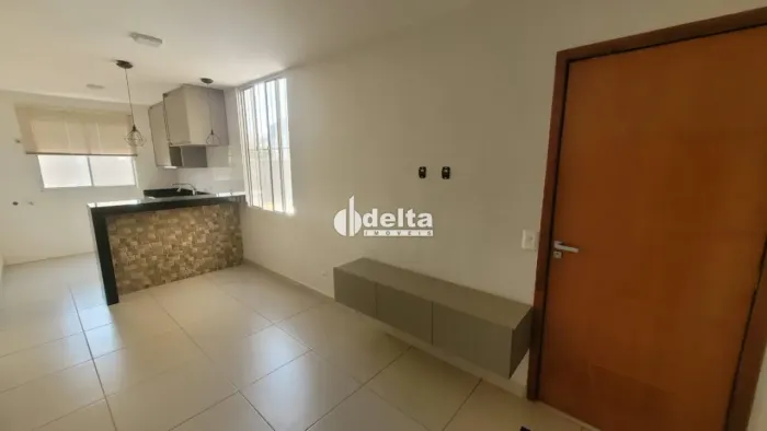 Apartamento com 2 quartos sendo 1 suíte disponível para venda no bairro Jardim Sul em Uber