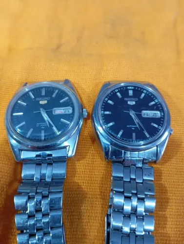 2 relógios Seiko automático