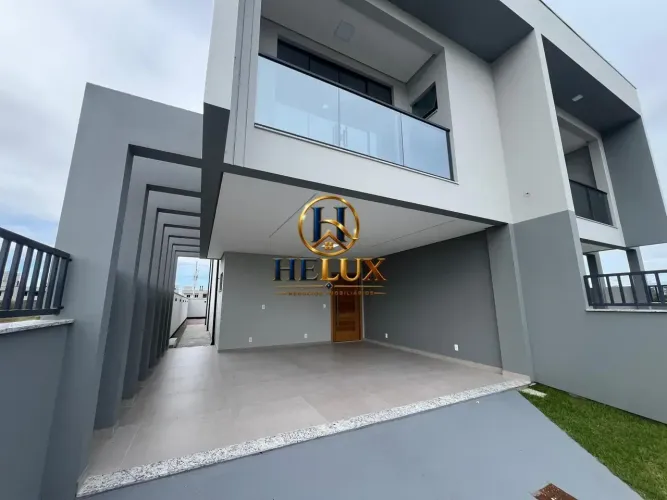 Sobrado para venda com 180 metros quadrados com 3 quartos em Forquilhas - São José - SC