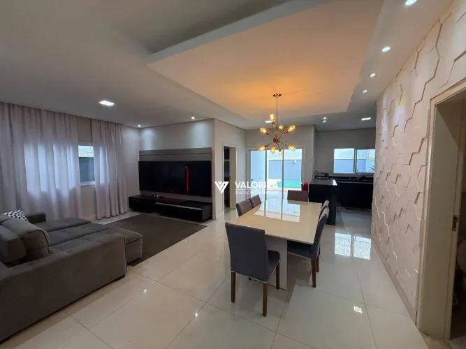 Casa com 3 quartos, 228 m² - venda por R$ 1.600.000 ou aluguel por R$ 10.367/mês - Vossoro