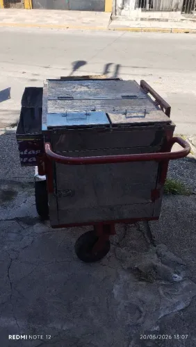 Carrocinha de açaí mais pede fazer pra espetinho ?
