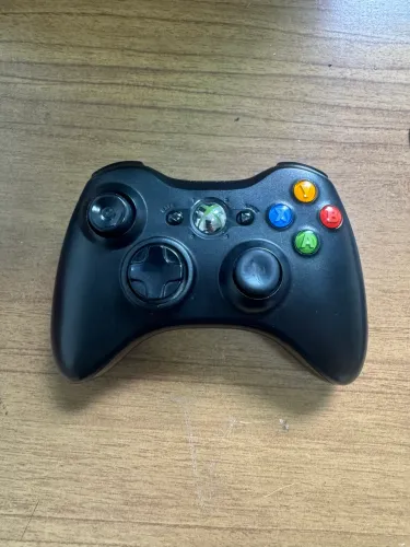 CONTROLE ORIGINAL DE XBOX 360 FUNCIONANDO(ENVIO OLX PAY)