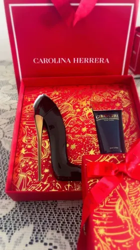 Kit Carolina Herrera