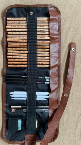 Estojo completo para desenho
