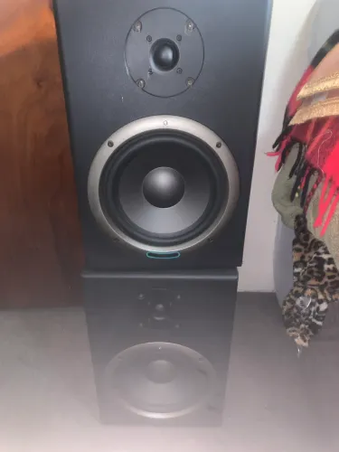 Caixa de som amplificada + Mesa de Som