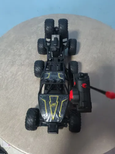 Carro de controle remoto off road