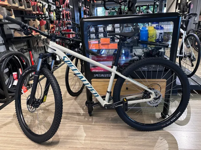 Bicicleta Specialized Rockhopper 23
