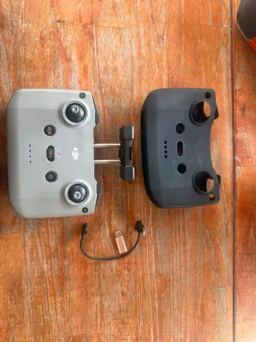 Controle de drone DJI RC-N2