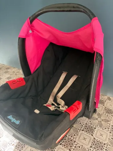 Bebê conforto burigotto