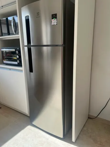 Geladeira 320l Inox