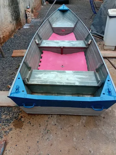 Barco de alumínio 4M borda alta 