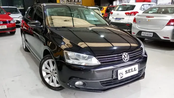 Volkswagen Jetta Comfortline 2.0 T.flex 8V 4P Tipt. 2014