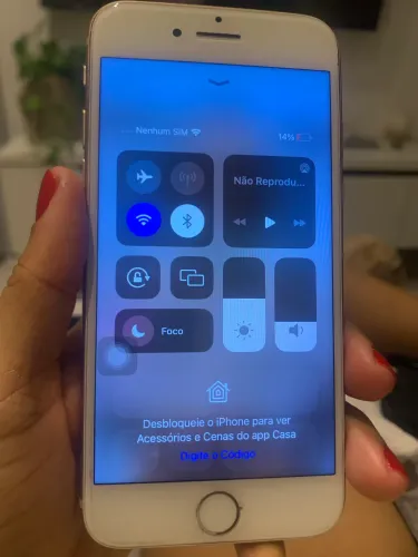 iPhone 8