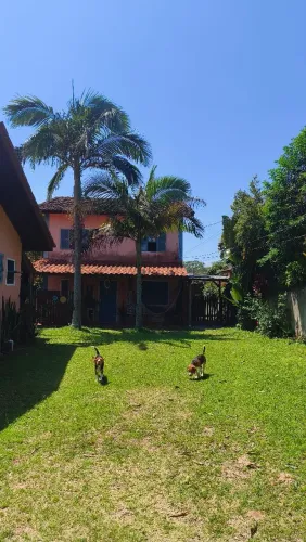 Terreno de 480m² com 3 Casas Prontas para Morar no Rio Tavares - Direto c/ Proprietário