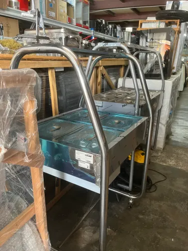 BUFFET TÉRMICO VENÂNCIO 4 CUBAS QUENTES - SÉRIE TERMOS PARCELAMOS NO CARTÃO