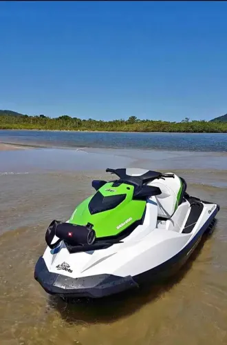 Jet ski