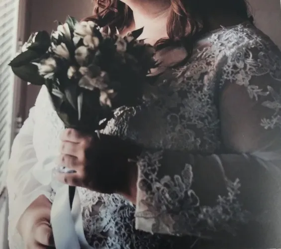 Vestido de noiva - usado apenas uma vez!