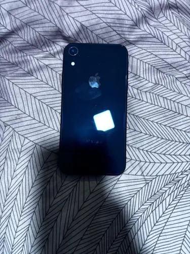 VENDE-SE IPHONE XR