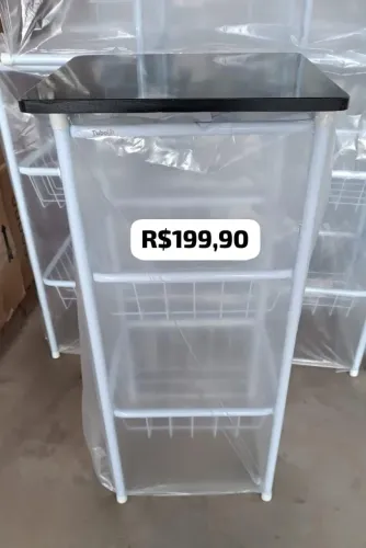 Fruteira com dois cestos e tampo de mármore 