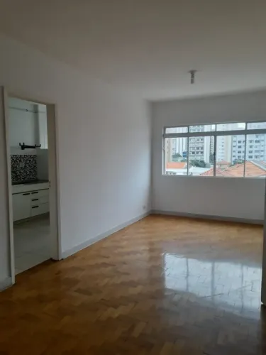 Apartamento 2 quartos Vila Mariana próx metrô Santa Cruz