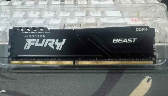 Memória RAM Kingston Fury Beast, 16GB, DDR4