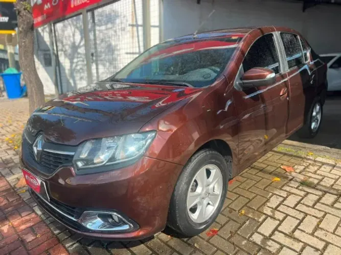 Renault Logan Dynamique Hi-flex 1.6 8V 4P 2014