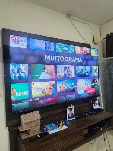 Tv 65" semi nova