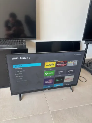 32 Polegadas LED Full HD | Aoc sistema Roku | completa