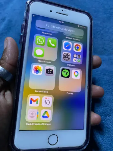 iPhone 8 Plus